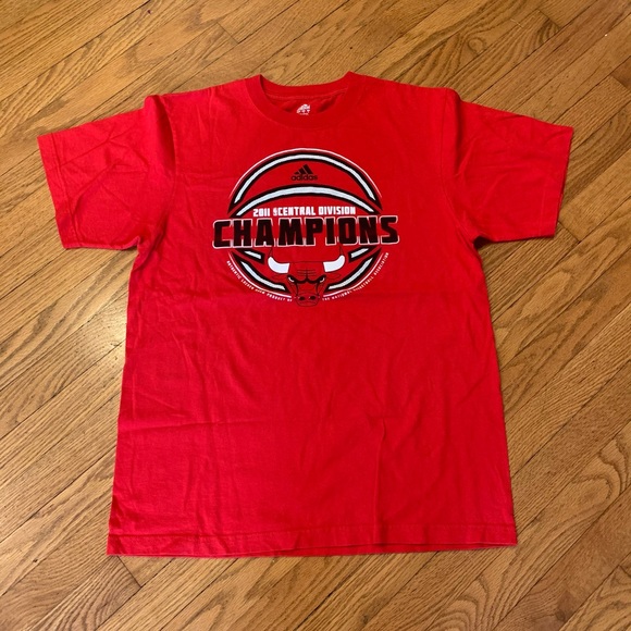 adidas Other - 2011 Chicago Bulls Central Division Champions shirt